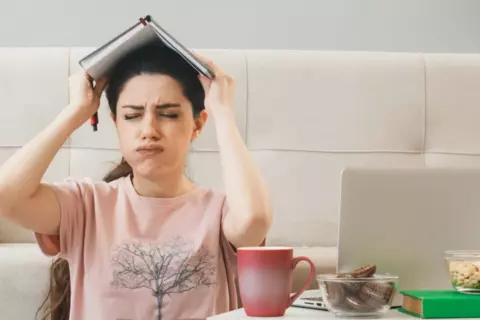 header_Tipos_de_estrés_causas_y_síntomas